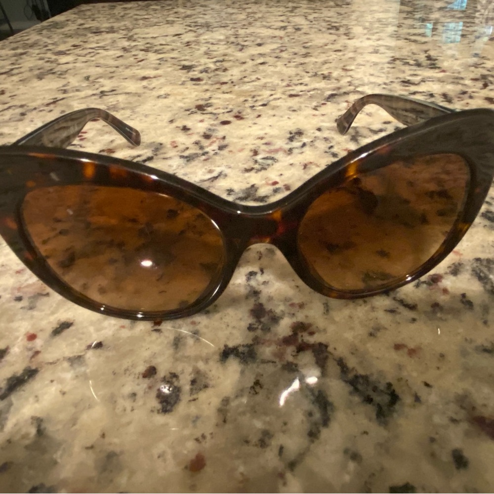 (Sold) Coach Tortoise Shell Brown Sunglasses